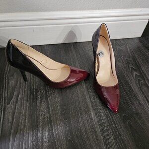 Nine West burgundy/black heels